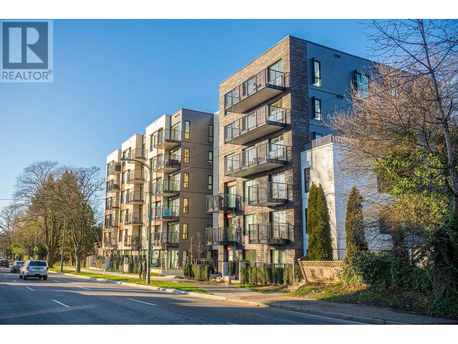 205 2235 E Broadway, Vancouver, British Columbia  V5N 0J5 - Photo 2 - R2959746