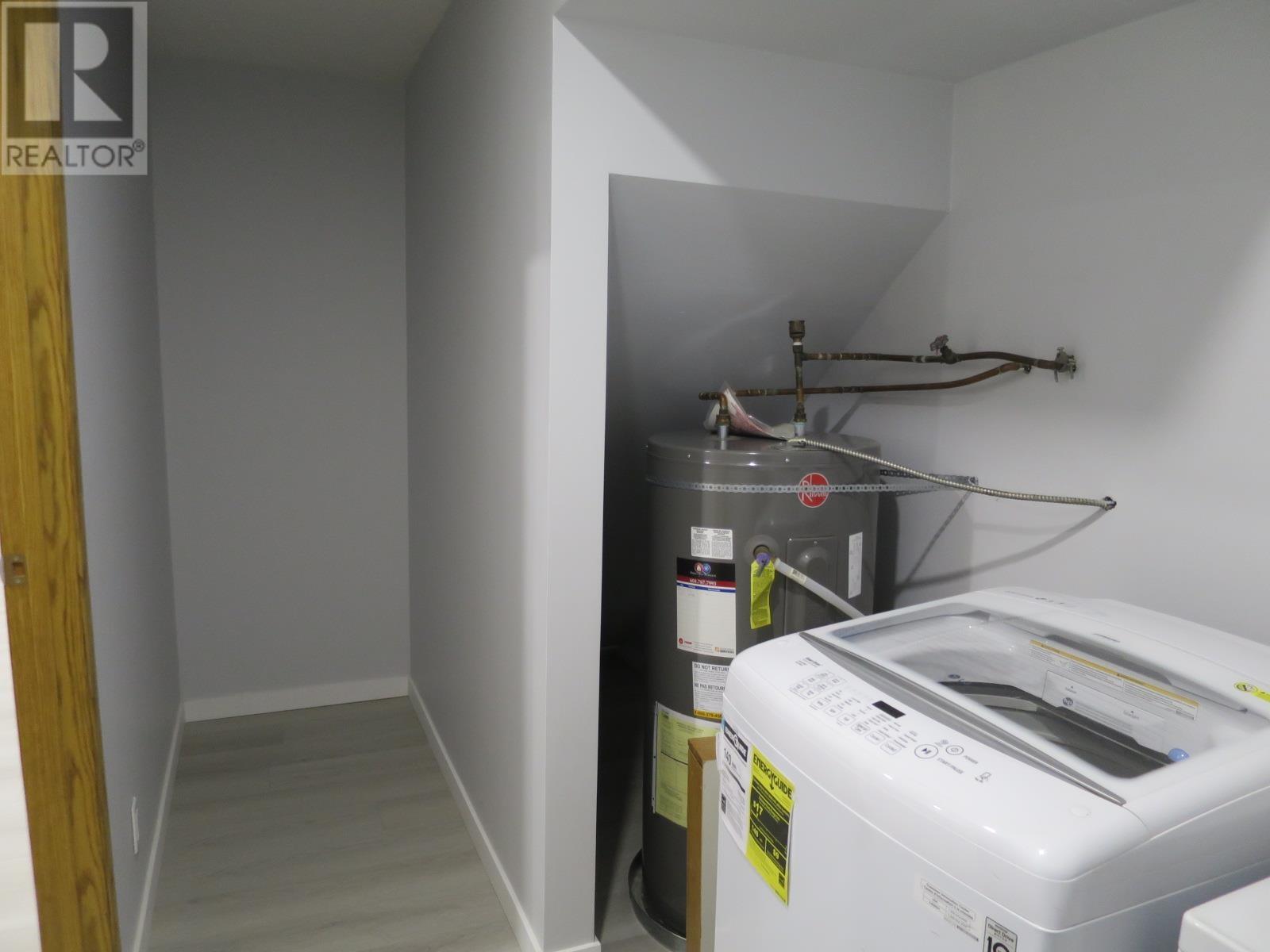 Listing Picture 12 of 32 : 17 6245 SHERIDAN ROAD, Richmond / 烈治文 - 魯藝地產 Yvonne Lu Group - MLS Medallion Club Member