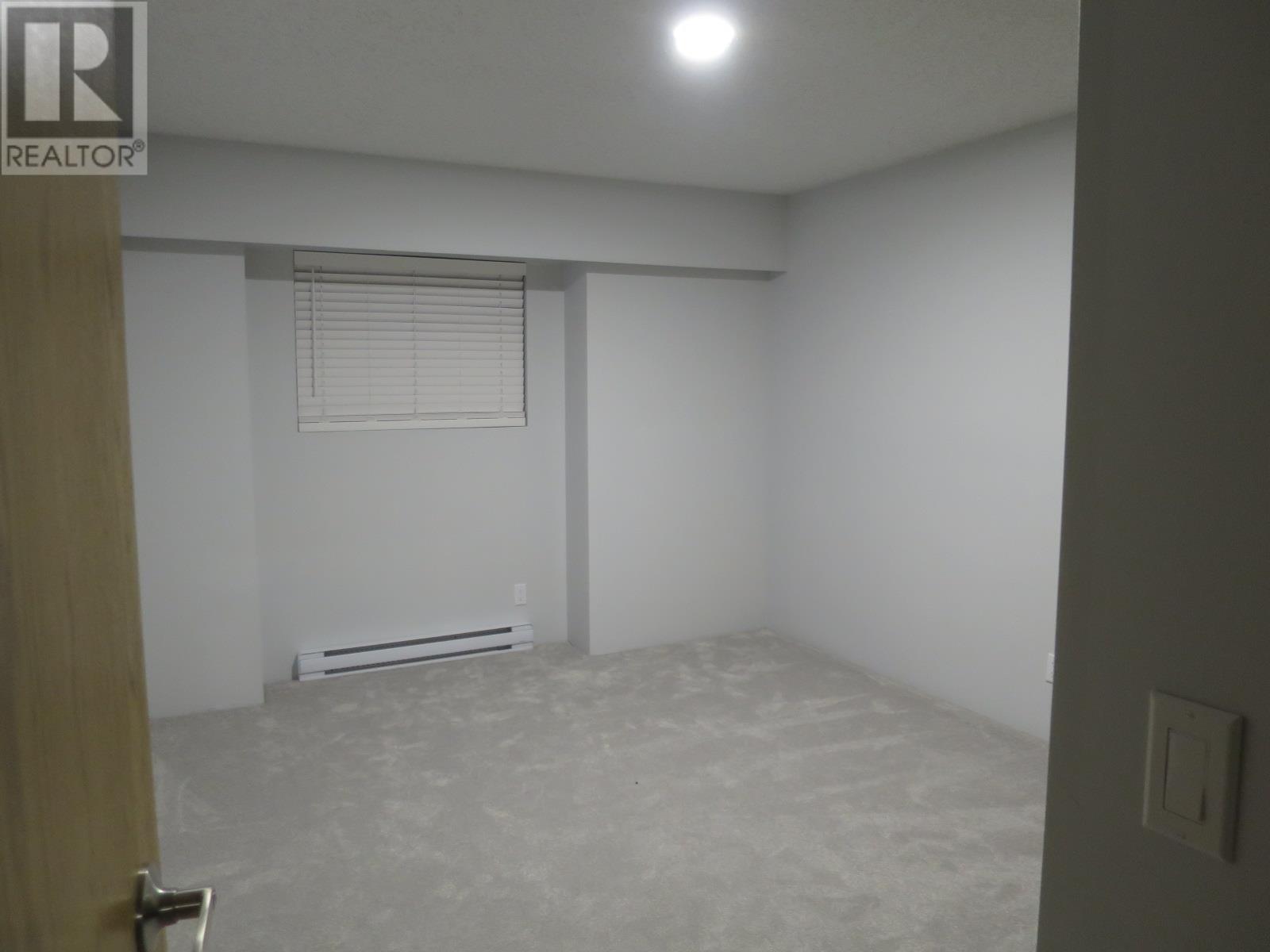 Listing Picture 21 of 32 : 17 6245 SHERIDAN ROAD, Richmond / 烈治文 - 魯藝地產 Yvonne Lu Group - MLS Medallion Club Member