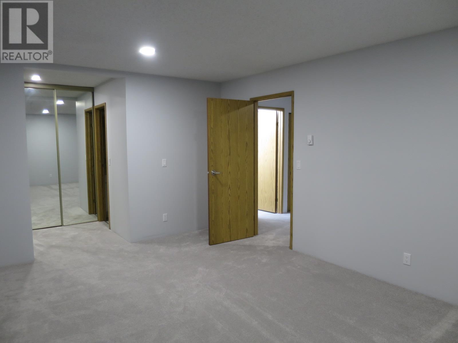 Listing Picture 17 of 32 : 17 6245 SHERIDAN ROAD, Richmond / 烈治文 - 魯藝地產 Yvonne Lu Group - MLS Medallion Club Member