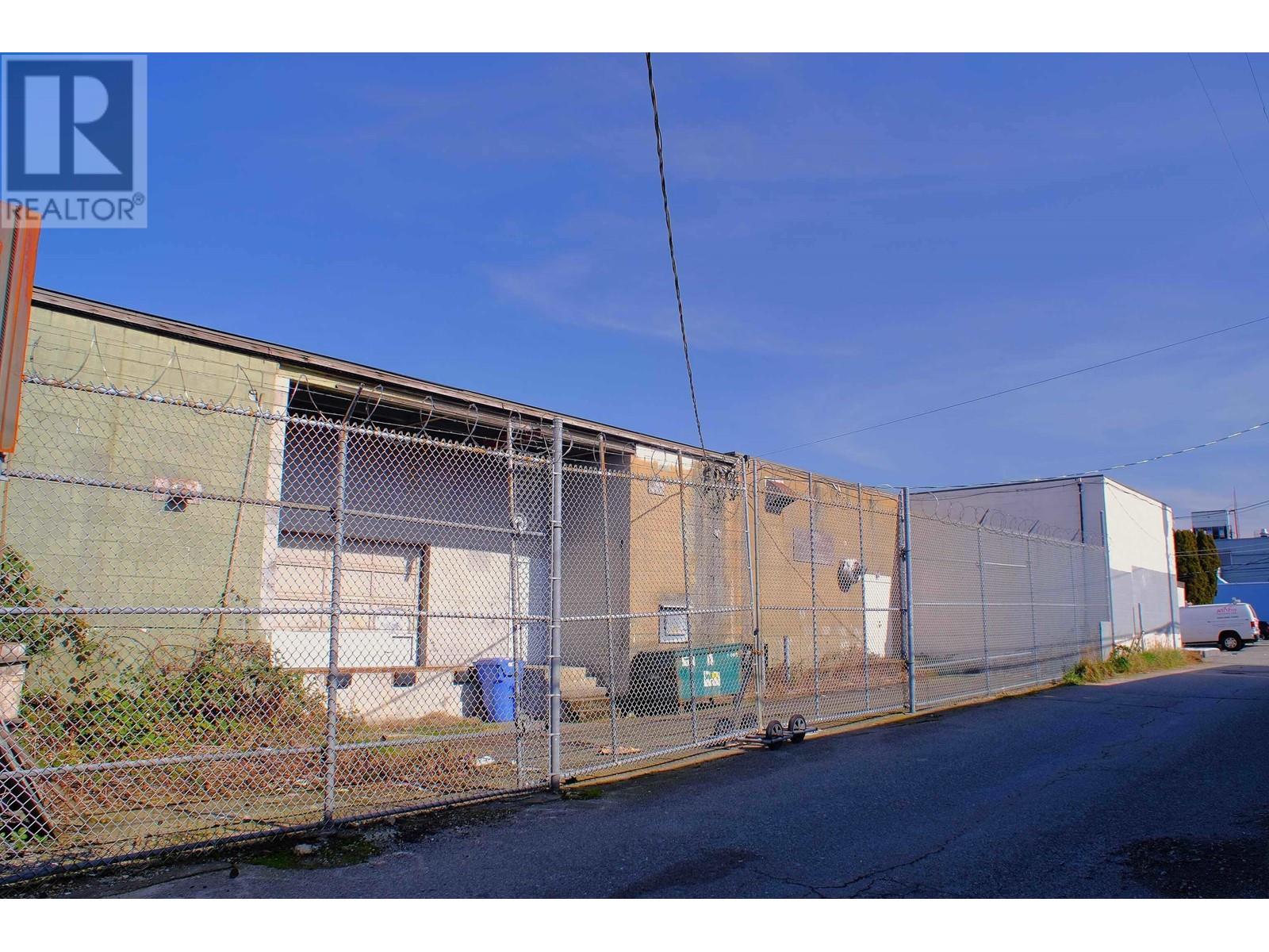 1642 Pandora Street, Vancouver, British Columbia  V5L 1L6 - Photo 12 - C8065890