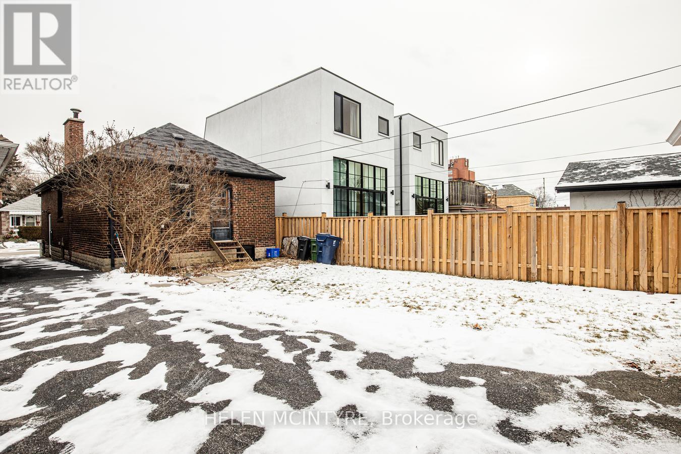 122 Fourth Street, Toronto, Ontario  M8V 2Y7 - Photo 23 - W11938714