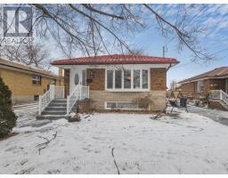 42 DENSGROVE ROAD, Toronto, Ontario