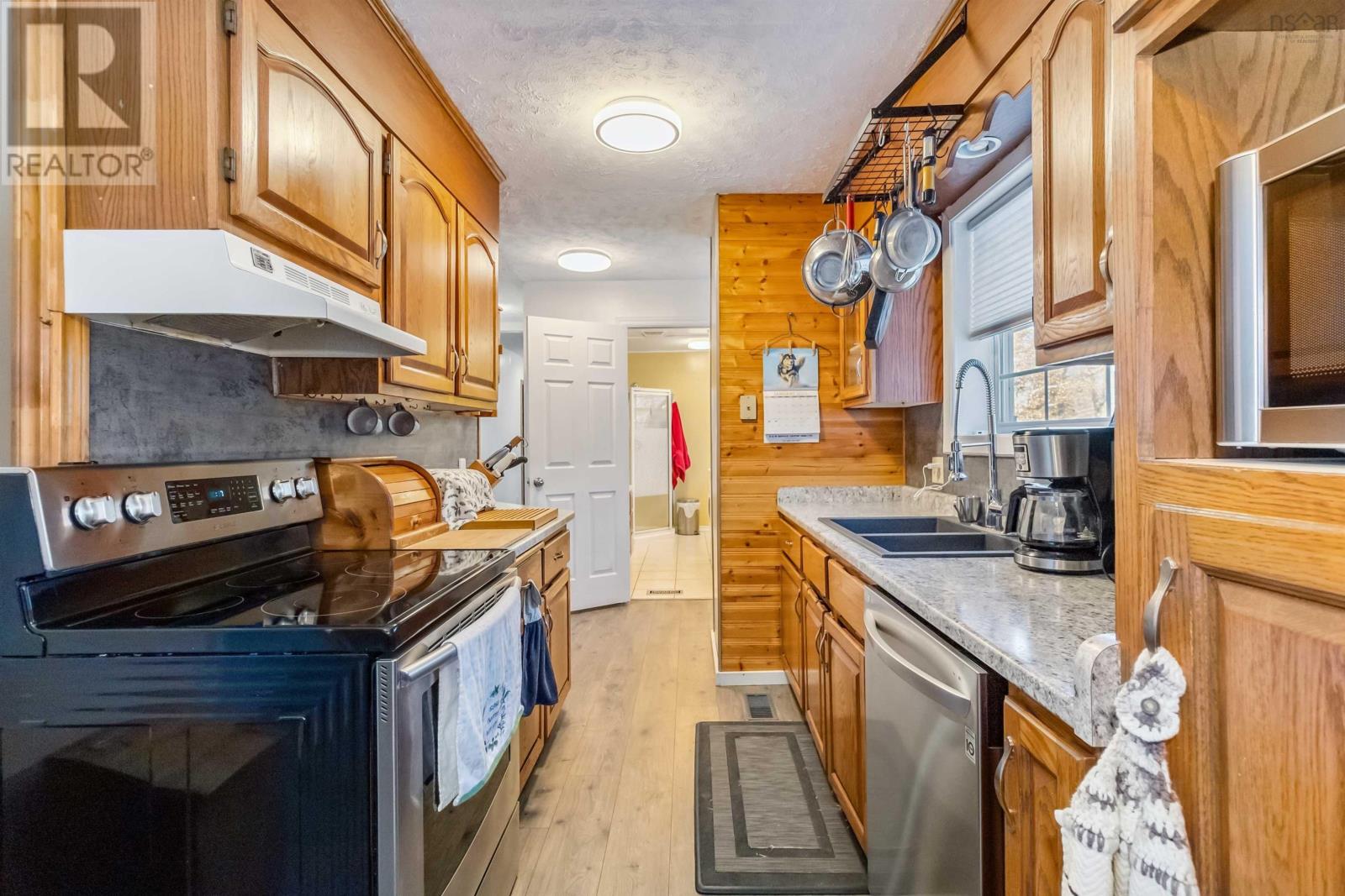 32 Bridle Path, Labelle, Nova Scotia  B0T 1E0 - Photo 18 - 202501527