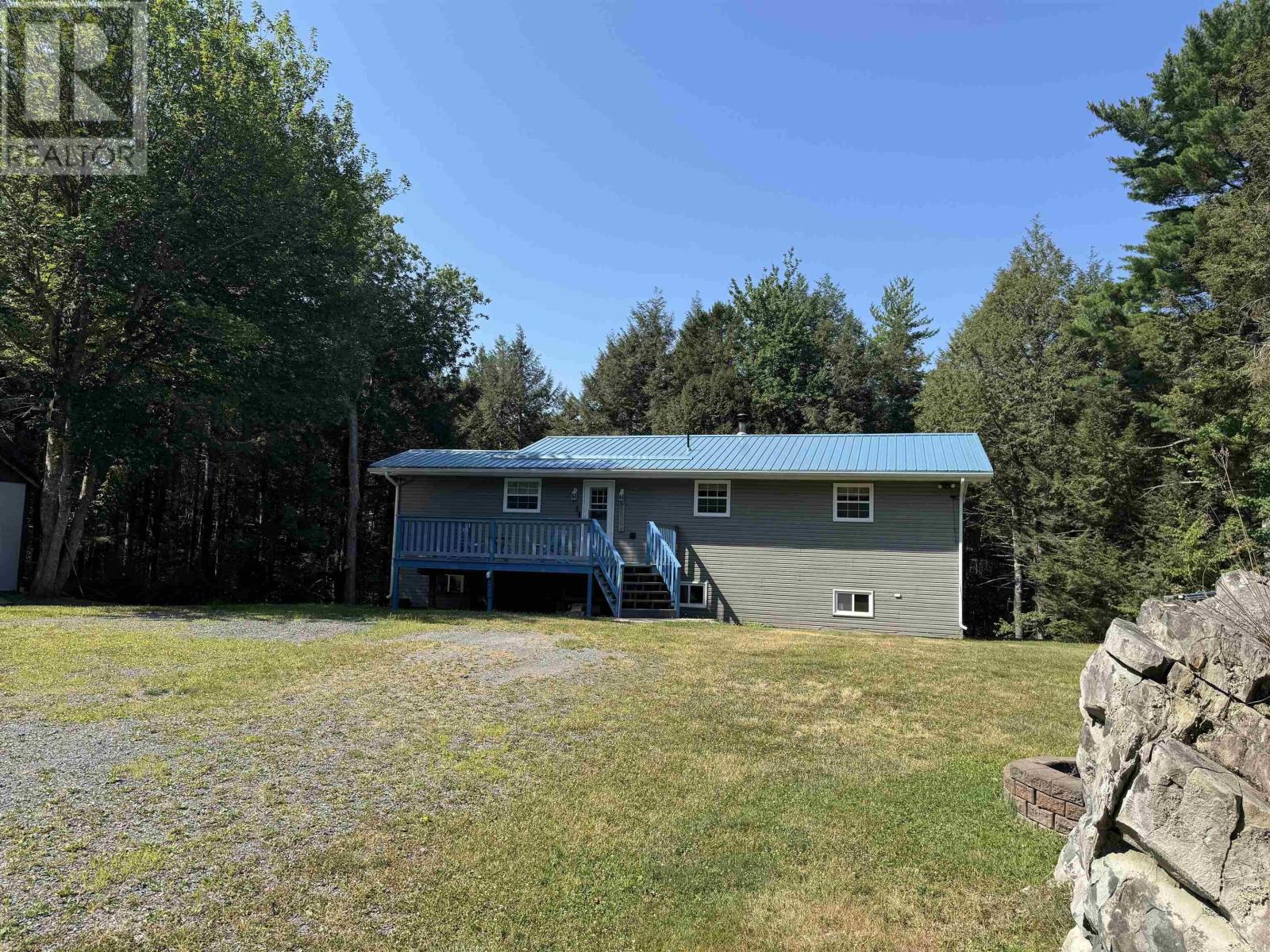32 Bridle Path, Labelle, Nova Scotia  B0T 1E0 - Photo 3 - 202501527
