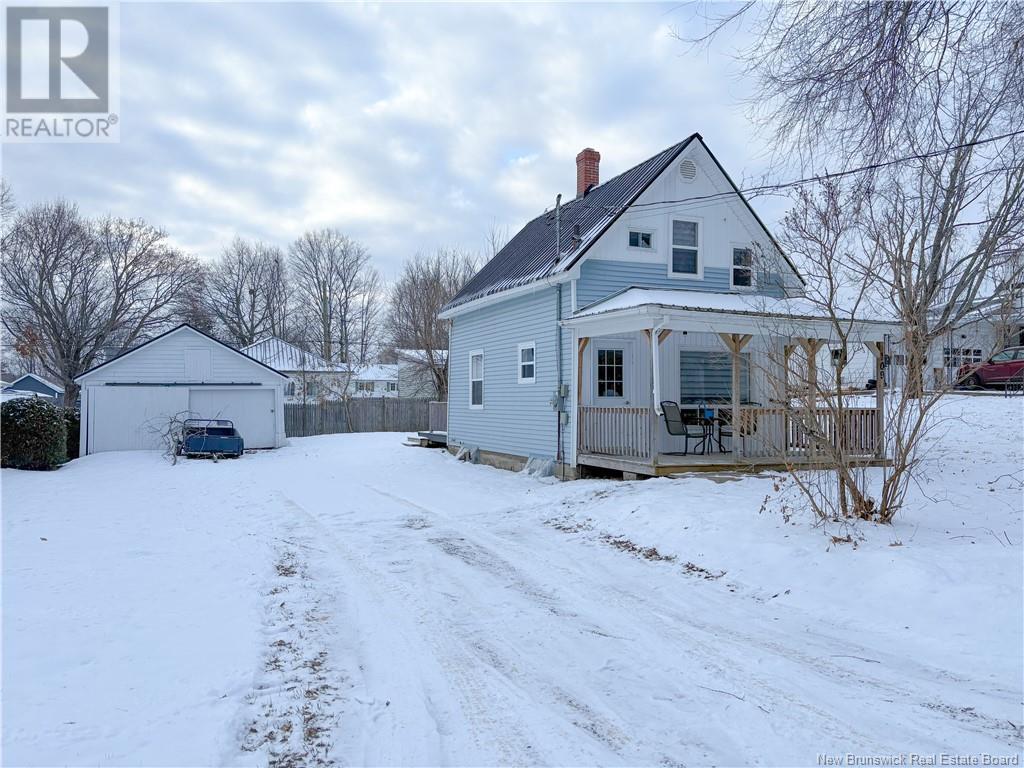 Property at 109 St Andrews Street image 2