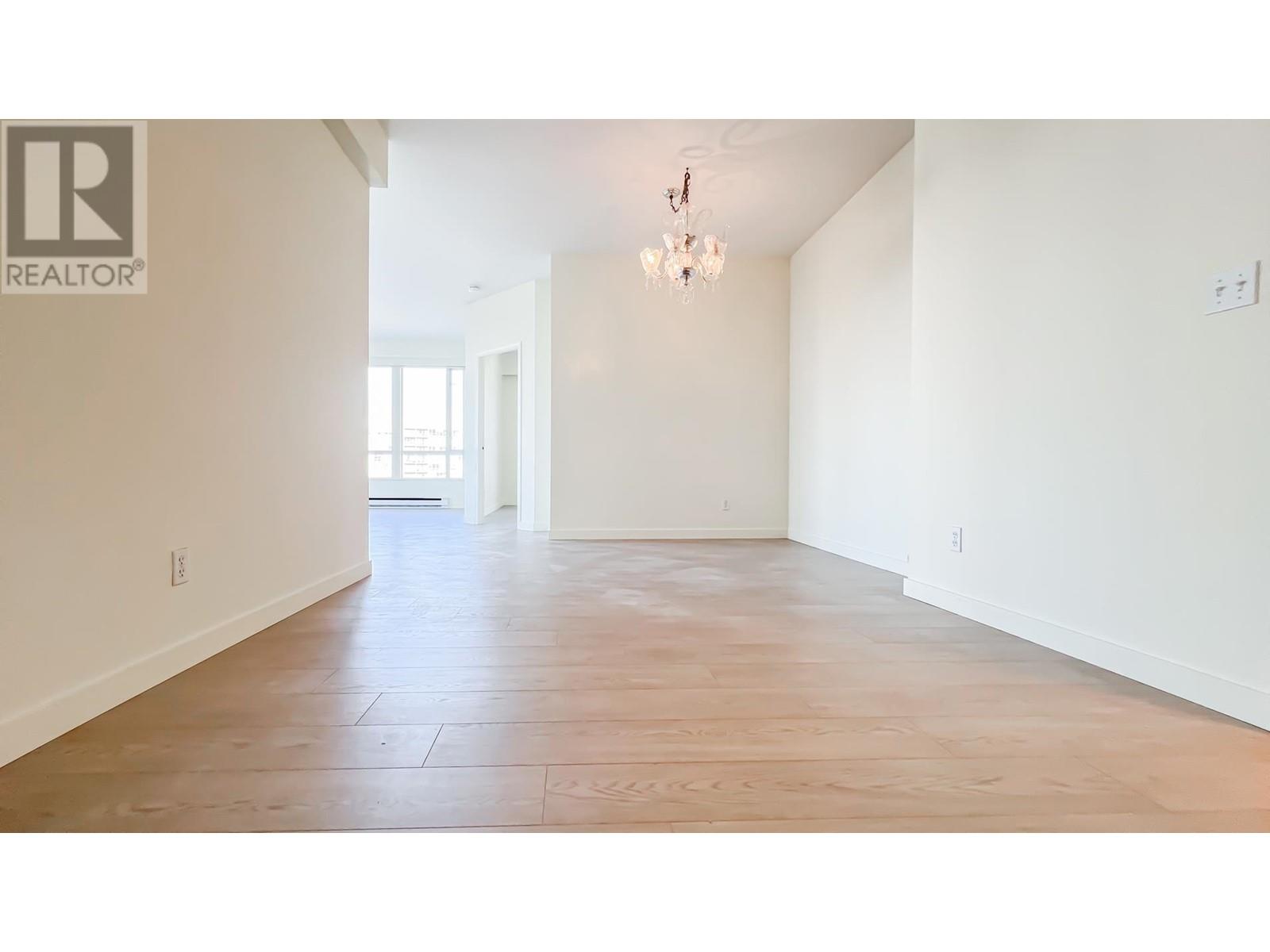 Listing Picture 6 of 36 : 1903 6220 MCKAY AVENUE, Burnaby / 本拿比 - 魯藝地產 Yvonne Lu Group - MLS Medallion Club Member