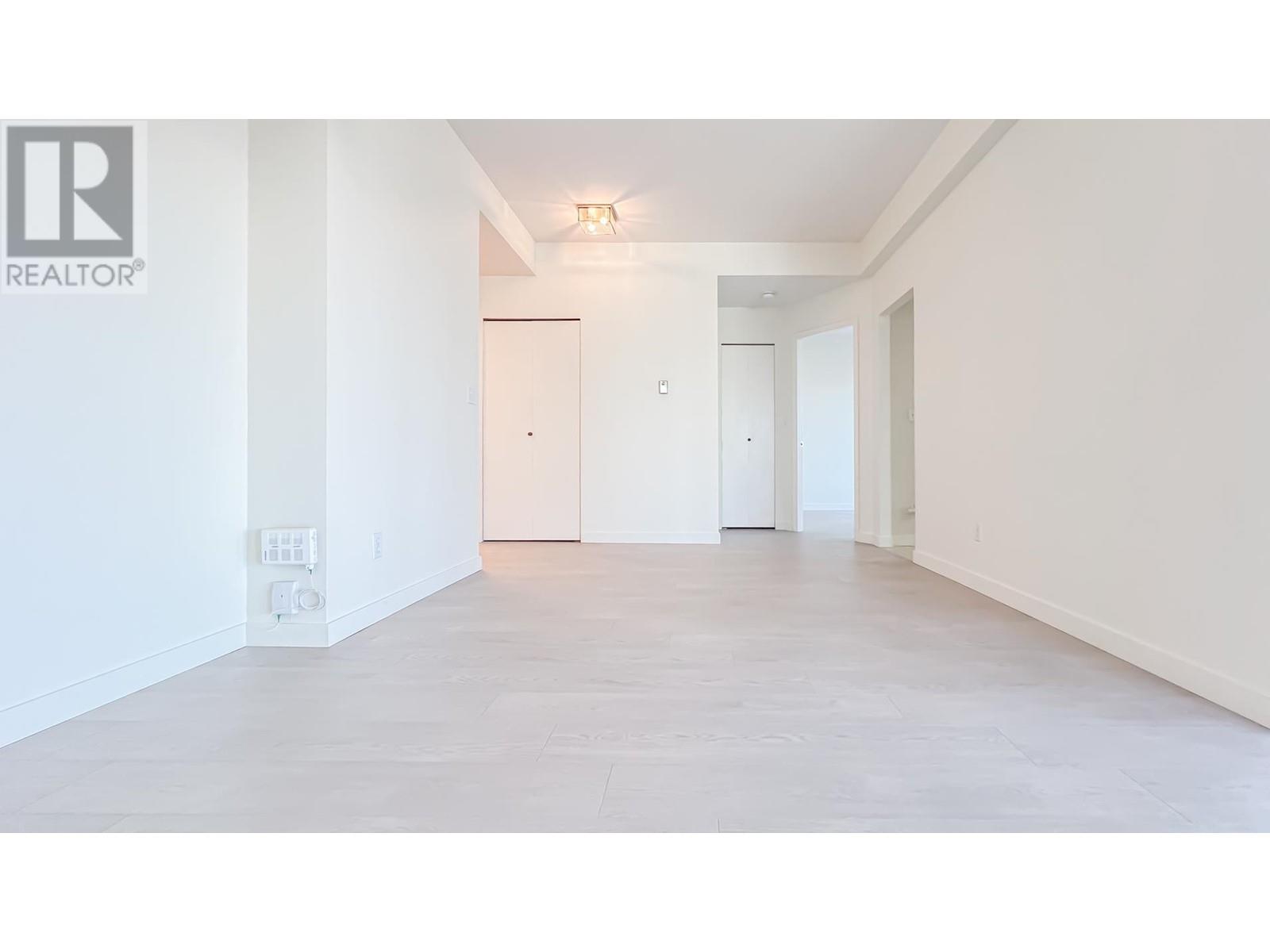 Listing Picture 8 of 36 : 1903 6220 MCKAY AVENUE, Burnaby / 本拿比 - 魯藝地產 Yvonne Lu Group - MLS Medallion Club Member