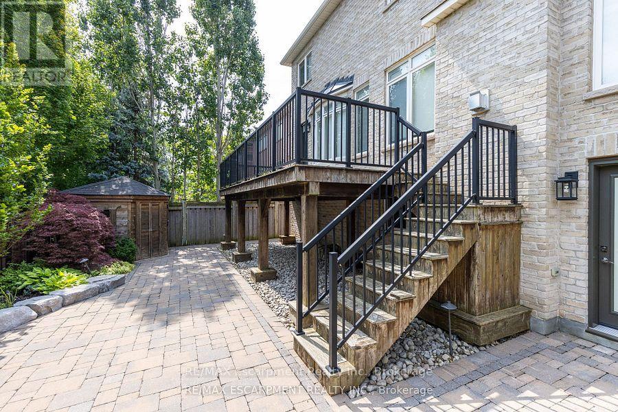 2135 Bingley Crescent, Oakville, Ontario  L6M 0E4 - Photo 33 - W11938890