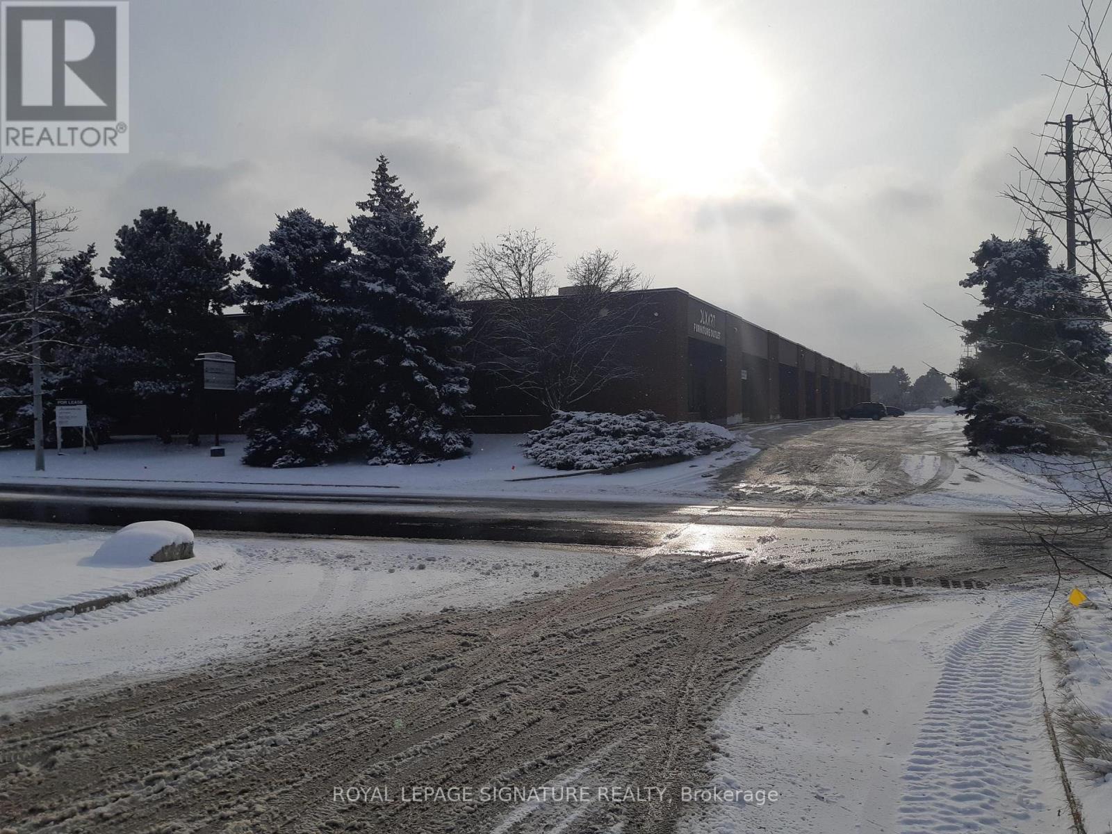 5-6-7 - 145 Riviera Drive, Markham, Ontario  L3R 5J6 - Photo 7 - N11938847