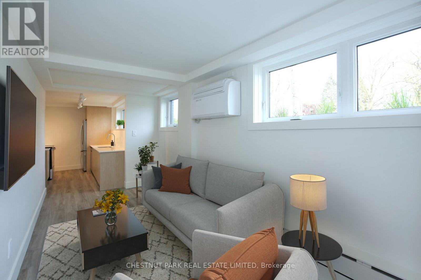 1 - 1472 Avenue Road, Toronto, Ontario  M5N 2H7 - Photo 3 - C11938940