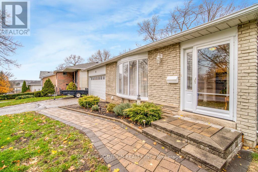 Property at 36 HILLCREST AVENUE image 3