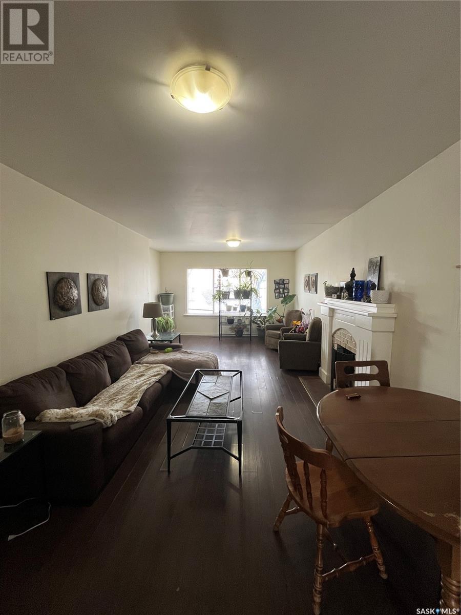 Property at 1263 Cameron STREET image 3