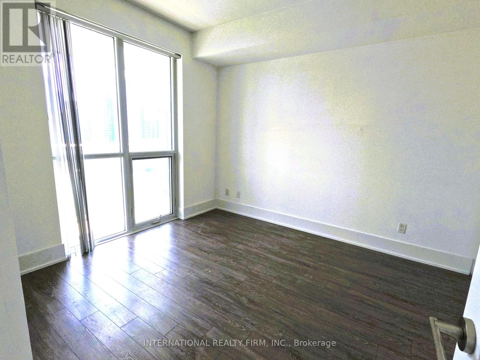 2410 - 300 Front Street W, Toronto (Waterfront Communities), Ontario  M5V 0E9 - Photo 5 - C11939045