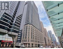 723 - 955 BAY STREET, Toronto, Ontario