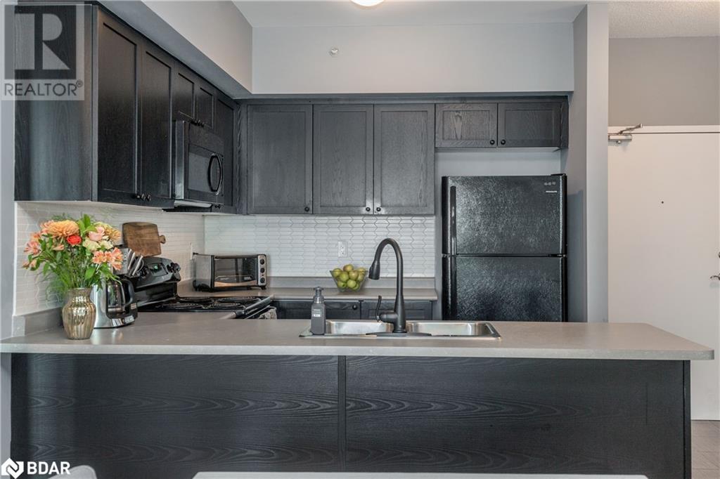 295 Cundles Road East Road E Unit# 305, Barrie, Ontario  L4M 0K8 - Photo 8 - 40692719