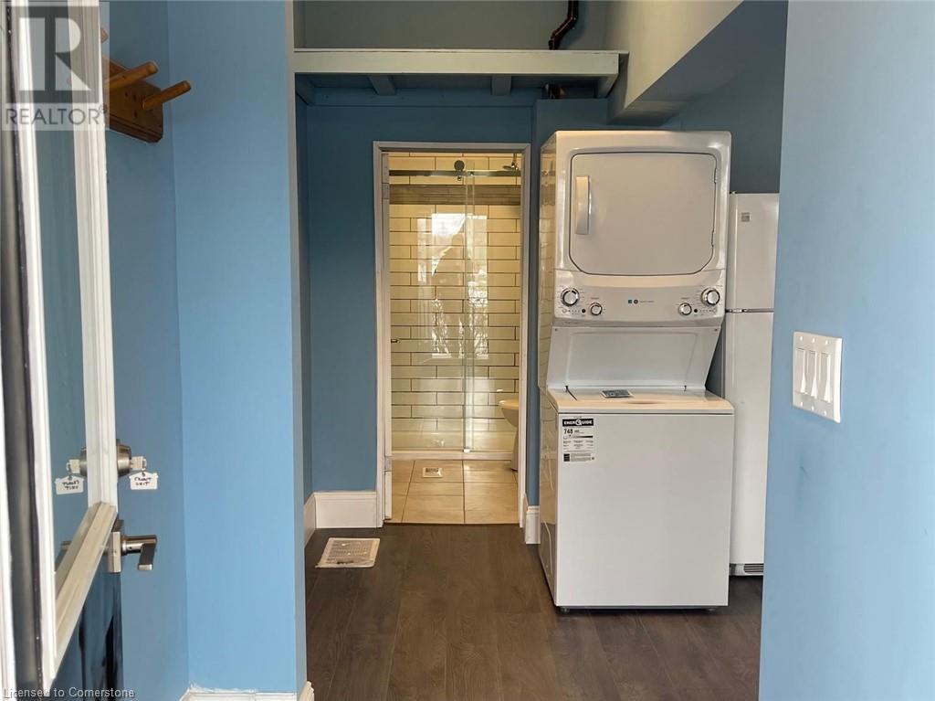 Property at 354 DUNDAS Street N image 3