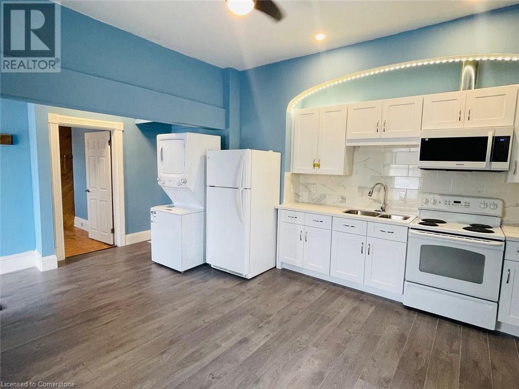 Property at 354 DUNDAS Street N image 5
