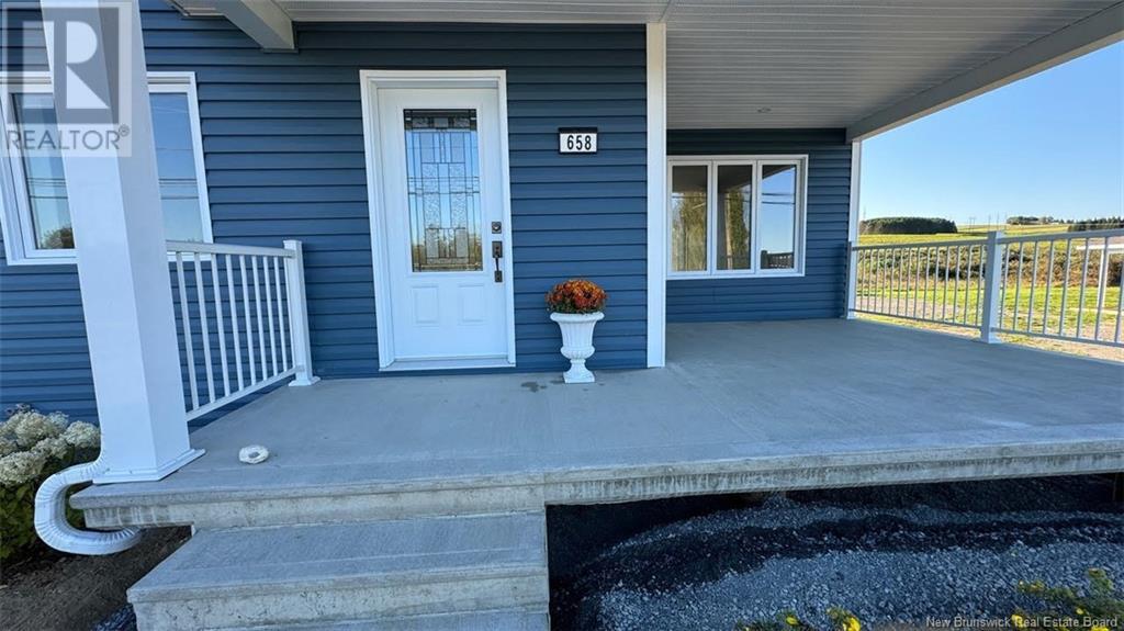 658 Portage Street, Grand-Sault/grand Falls, New Brunswick  E3Z 1M7 - Photo 33 - NB105969