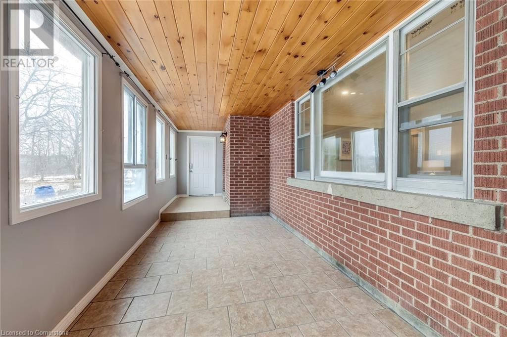 8110 Chippewa Road E, Mount Hope, Ontario  L0R 1W0 - Photo 5 - 40692700