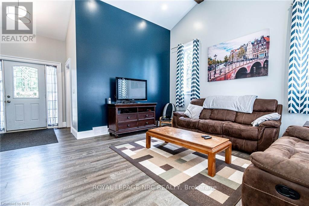 3269 Young Avenue, Fort Erie, Ontario  L0S 1N0 - Photo 8 - X11939390