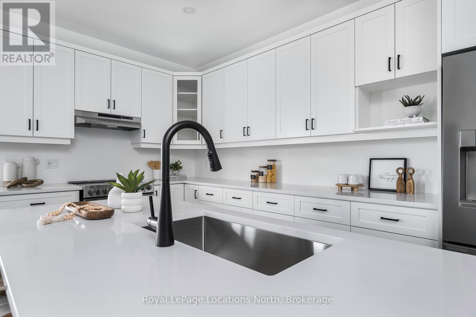 253 Jackson Street E, West Grey, Ontario  N0G 1R0 - Photo 14 - X11939310
