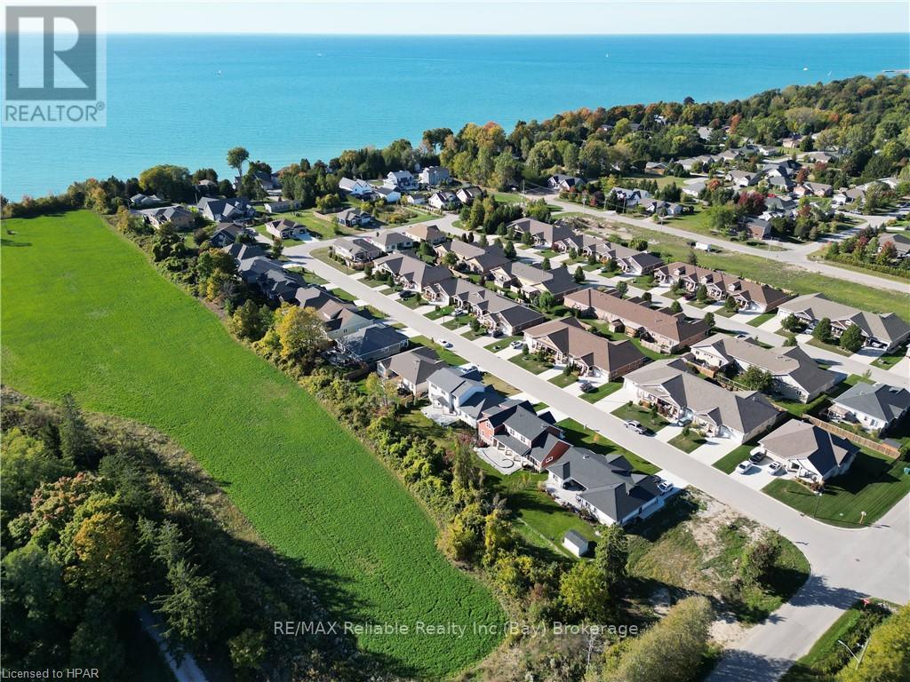 Photo 45 of 48 for 8 Thimbleweed Drive