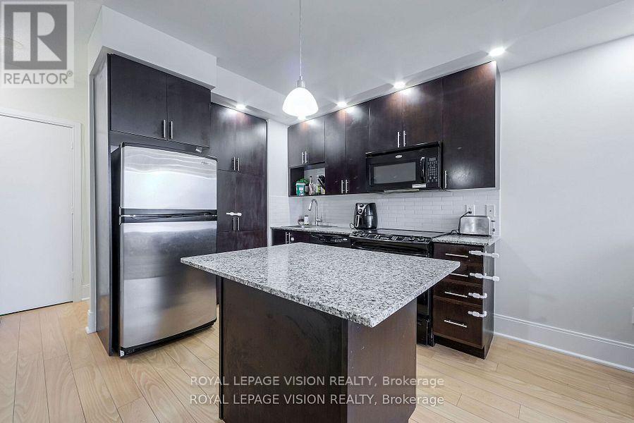 1906 - 181 Wynford Drive, Toronto, Ontario  M3C 0C6 - Photo 10 - C11939392