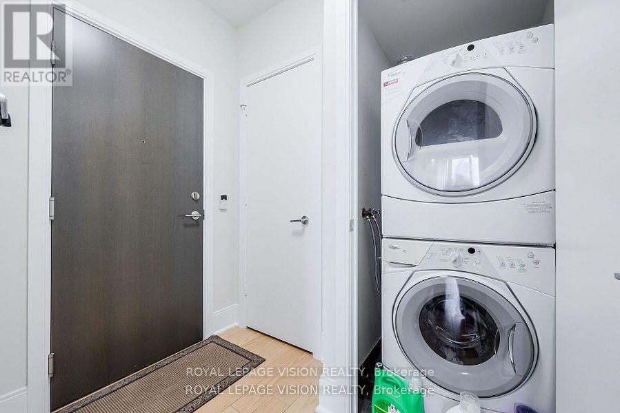 1906 - 181 Wynford Drive, Toronto, Ontario  M3C 0C6 - Photo 21 - C11939392