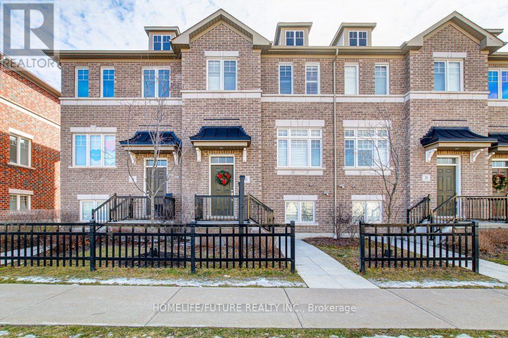 26 STREATHERN WAY, Clarington, Ontario