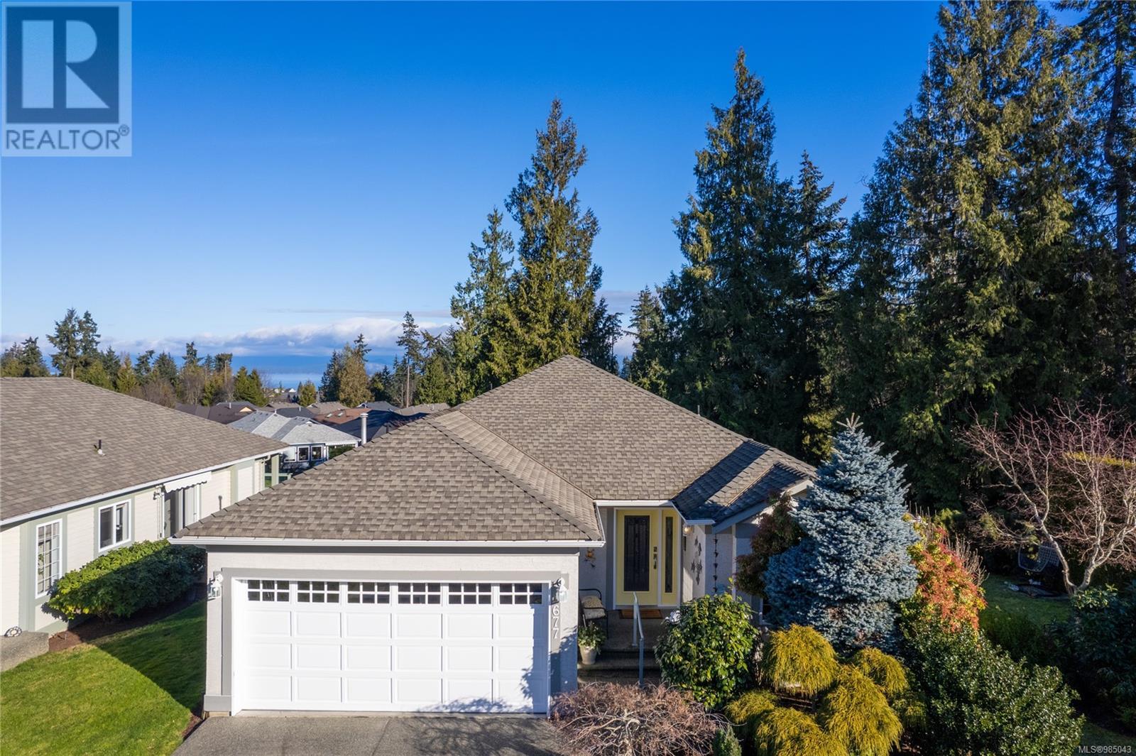 677 Windward Way, qualicum beach, British Columbia