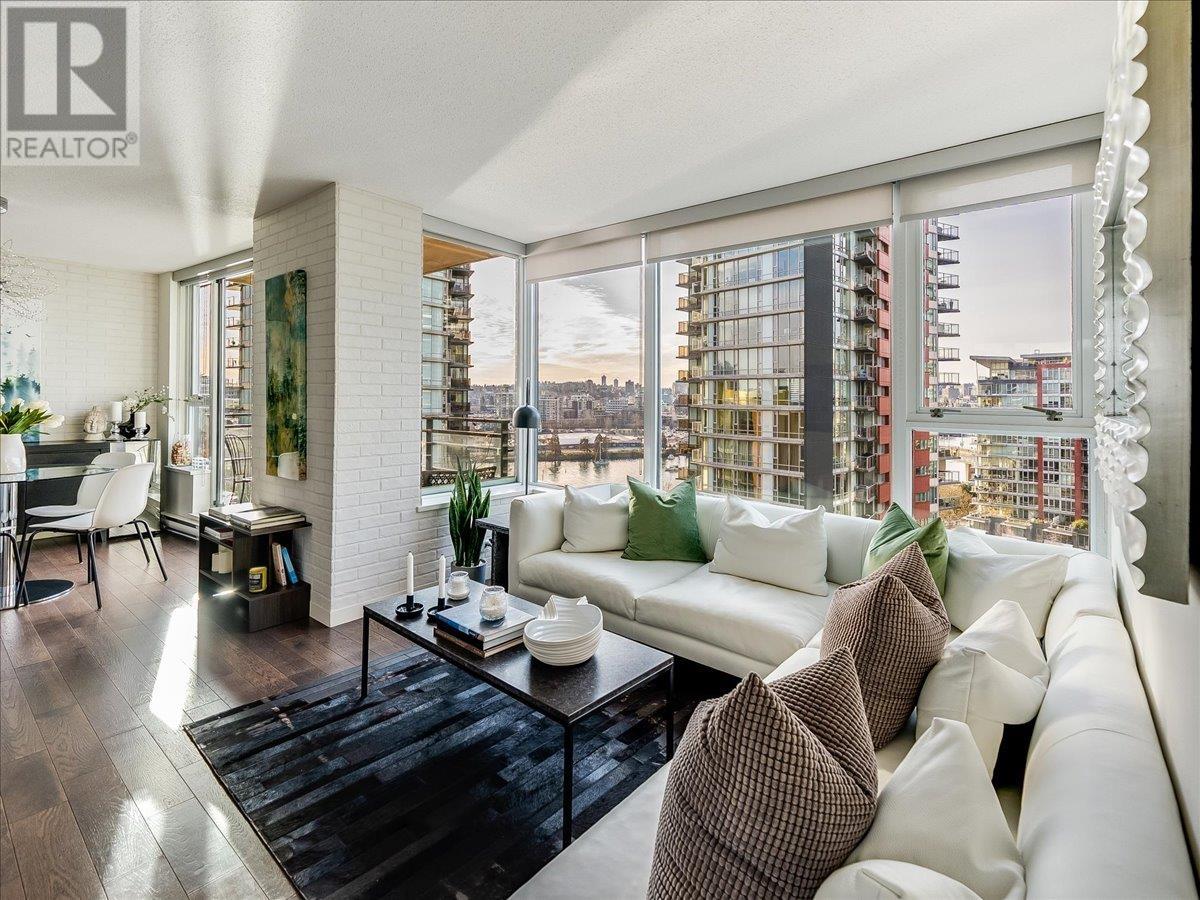 1605 33 Smithe Street, Vancouver, British Columbia  V6B 0B5 - Photo 3 - R2959833