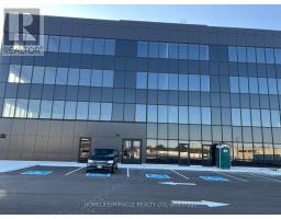 405 - 2225 MARKHAM ROAD, Toronto, Ontario
