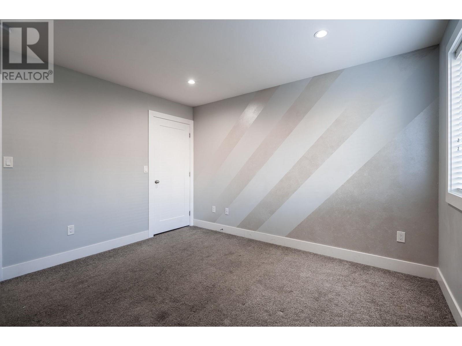 1 1408 Sixth Avenue, New Westminster, British Columbia  V3M 2C6 - Photo 29 - R2955239