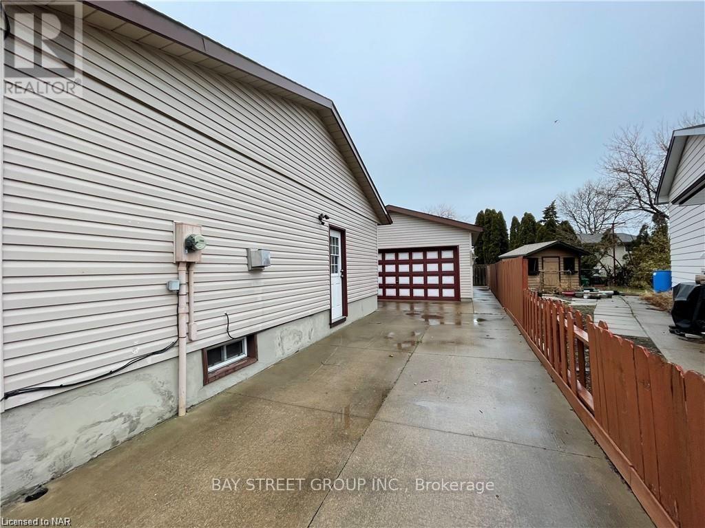 Upper - 75 Bula Drive, St. Catharines, Ontario  L2N 6R7 - Photo 10 - X11939470