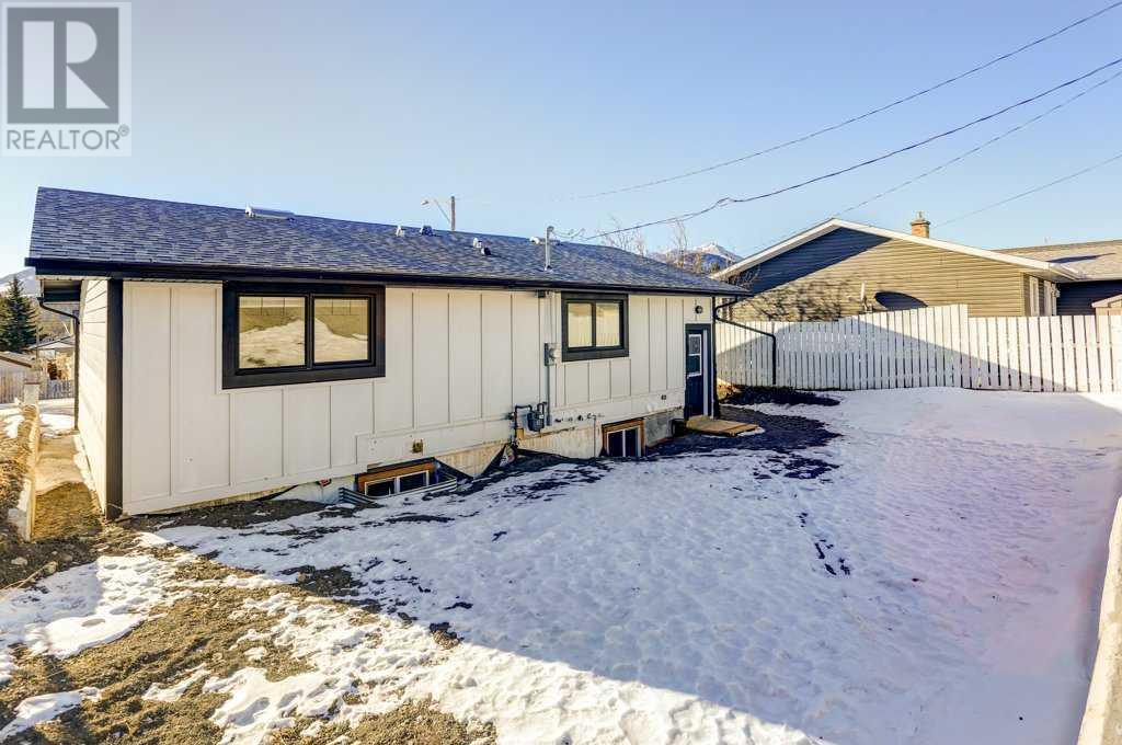 8621 19 Avenue, Coleman, Alberta  T0K 0M0 - Photo 37 - A2189818