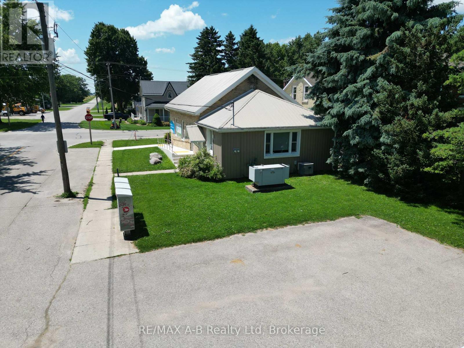3204 Rd 122, Perth East, Ontario  N0K 1V0 - Photo 31 - X11939529