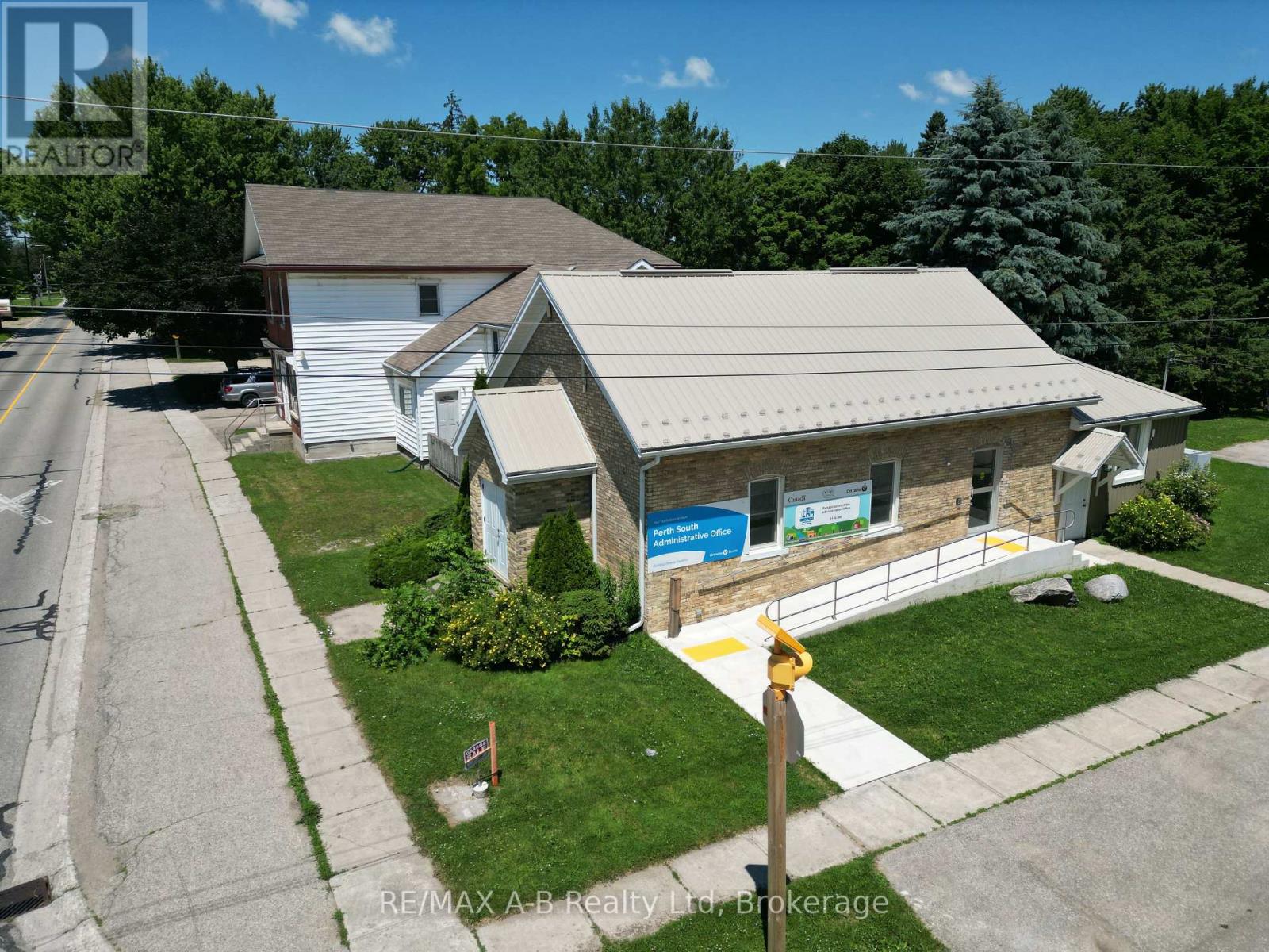 3204 Rd 122, Perth East, Ontario  N0K 1V0 - Photo 35 - X11939529