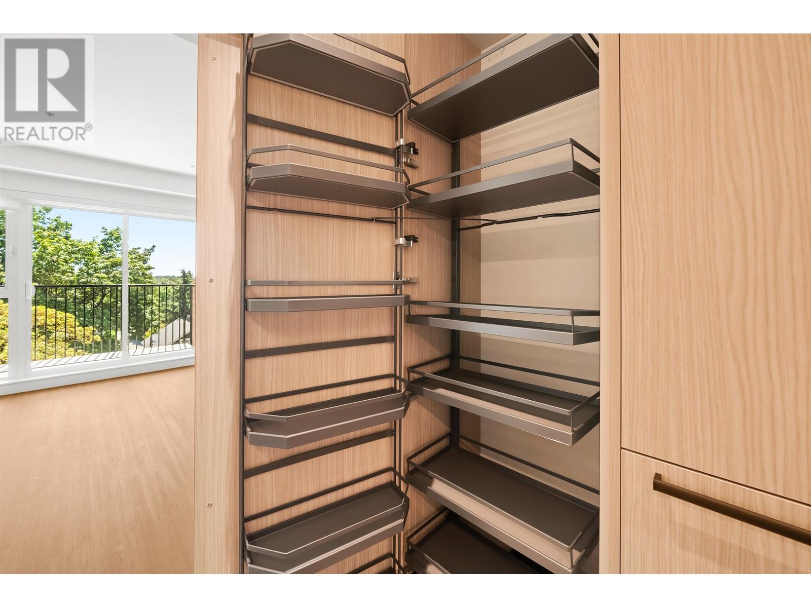 505 2235 E Broadway, Vancouver, British Columbia  V5N 0J5 - Photo 3 - R2959865