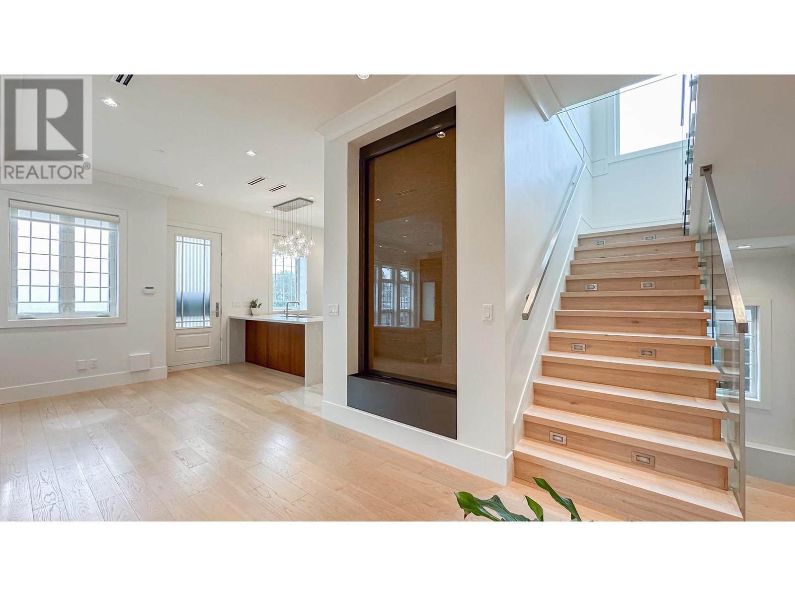 1316 W 59th Avenue, Vancouver, British Columbia  V6P 1Y5 - Photo 6 - R2959859