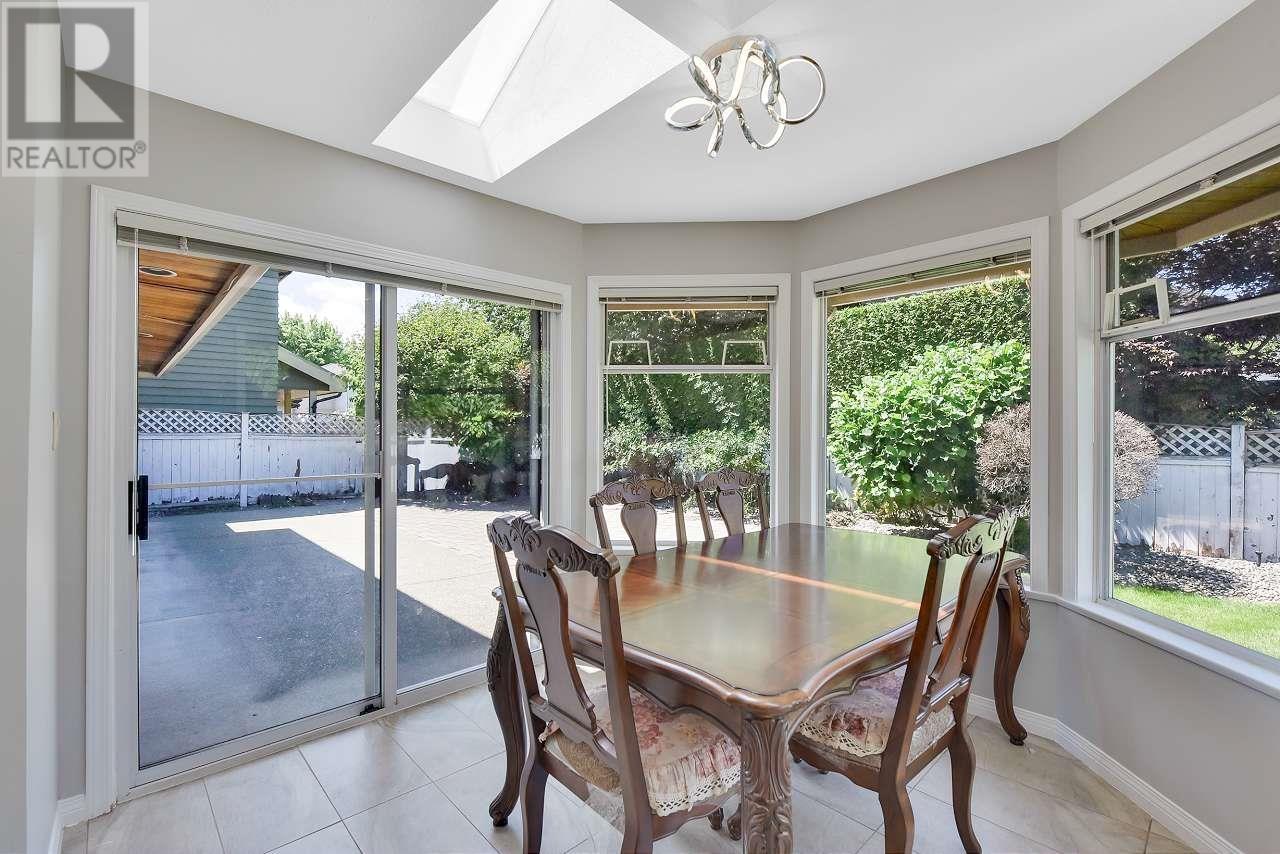 Listing Picture 21 of 40 : 5600 CORNWALL DRIVE, Richmond / 烈治文 - 魯藝地產 Yvonne Lu Group - MLS Medallion Club Member