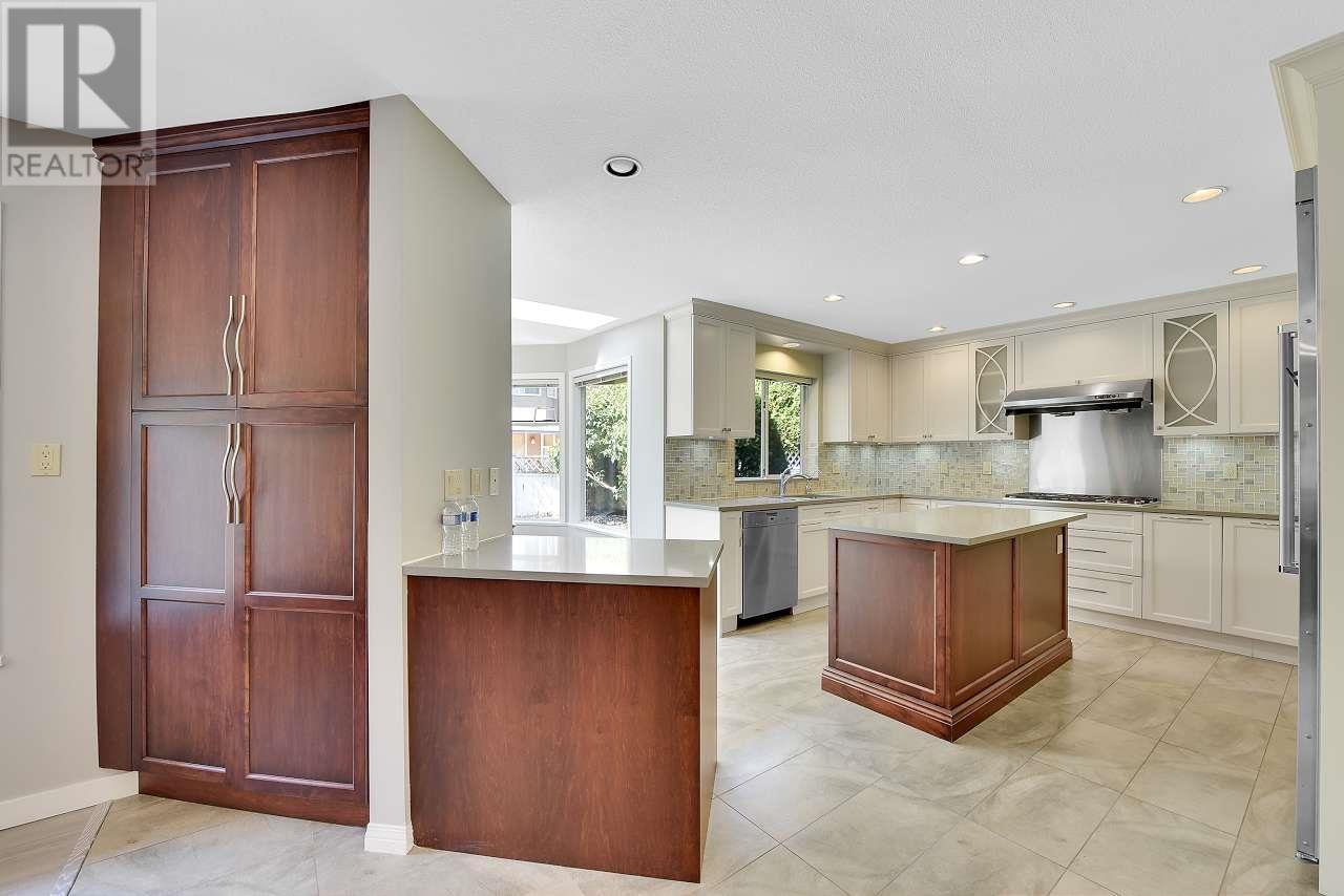 Listing Picture 25 of 40 : 5600 CORNWALL DRIVE, Richmond / 烈治文 - 魯藝地產 Yvonne Lu Group - MLS Medallion Club Member