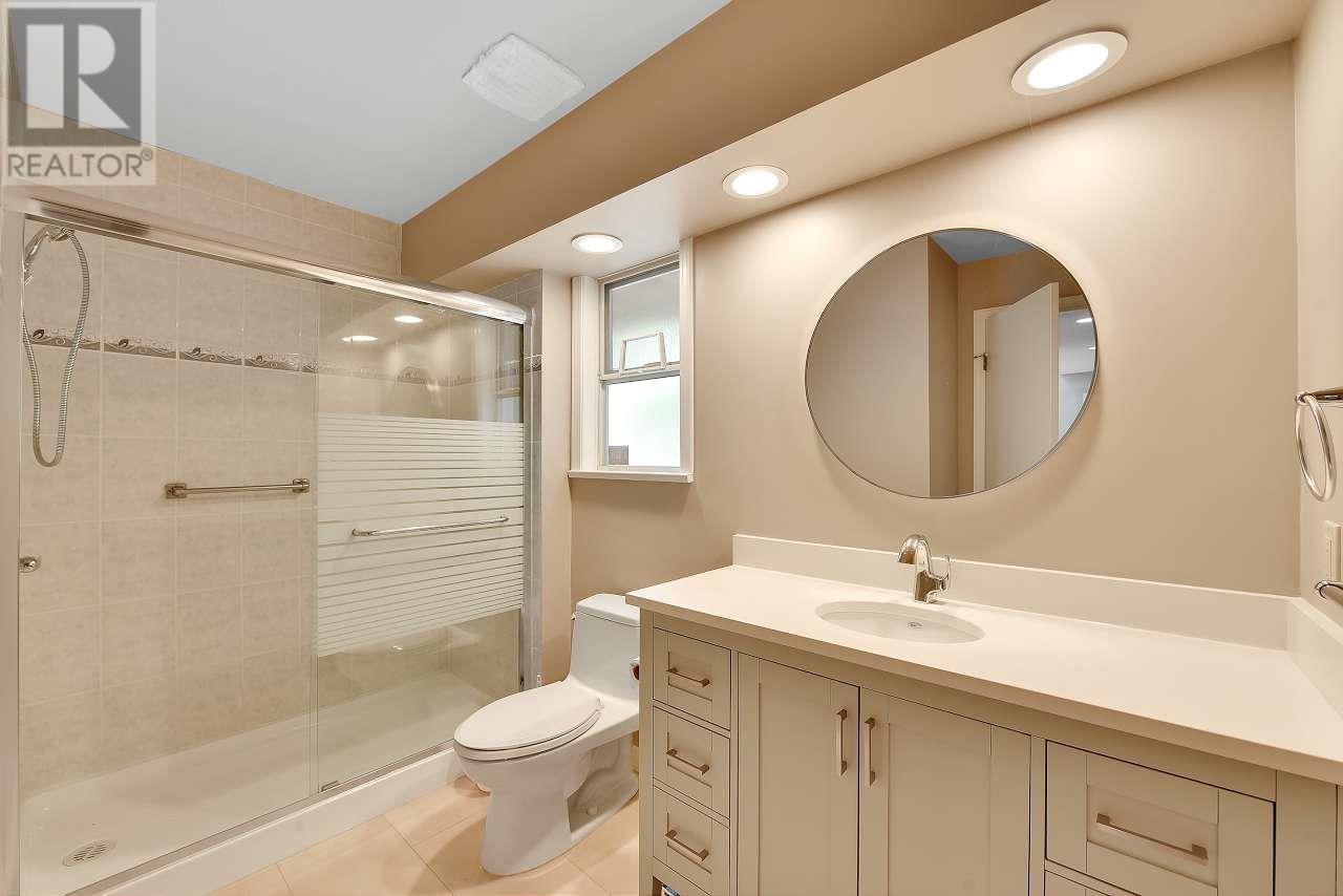 Listing Picture 29 of 40 : 5600 CORNWALL DRIVE, Richmond / 烈治文 - 魯藝地產 Yvonne Lu Group - MLS Medallion Club Member