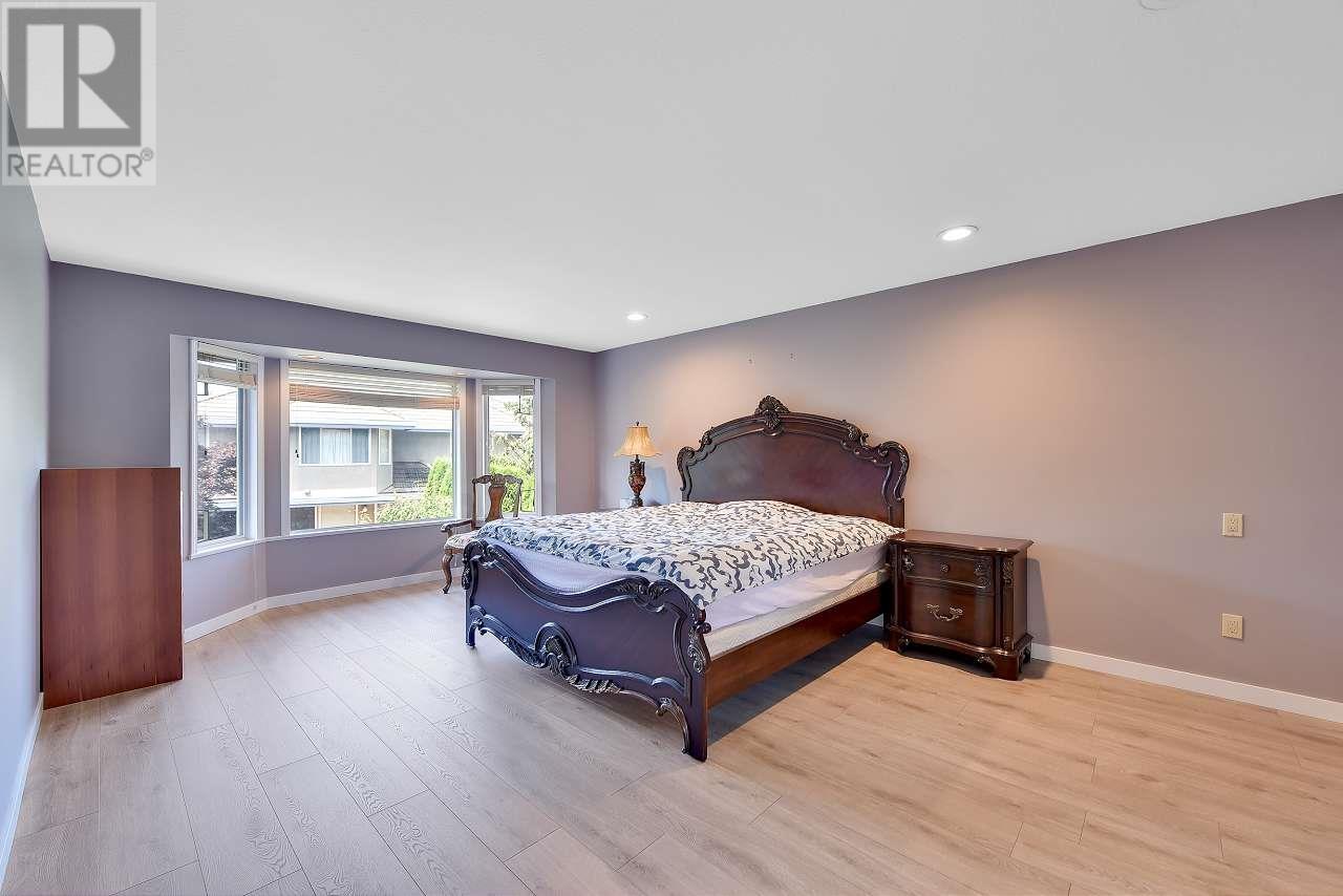 Listing Picture 34 of 40 : 5600 CORNWALL DRIVE, Richmond / 烈治文 - 魯藝地產 Yvonne Lu Group - MLS Medallion Club Member