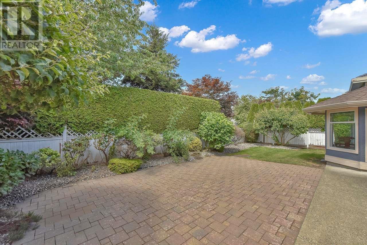 Listing Picture 38 of 40 : 5600 CORNWALL DRIVE, Richmond / 烈治文 - 魯藝地產 Yvonne Lu Group - MLS Medallion Club Member