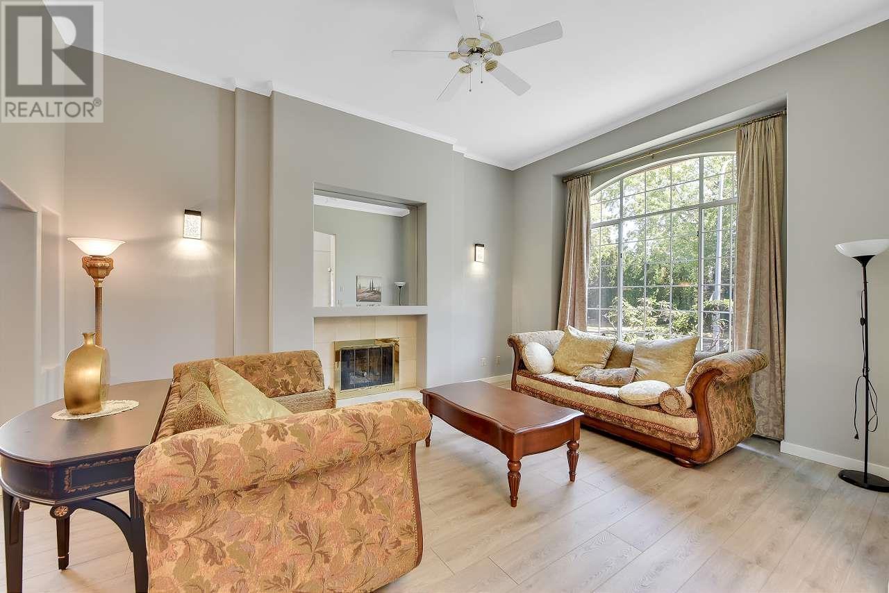 Listing Picture 6 of 40 : 5600 CORNWALL DRIVE, Richmond / 烈治文 - 魯藝地產 Yvonne Lu Group - MLS Medallion Club Member