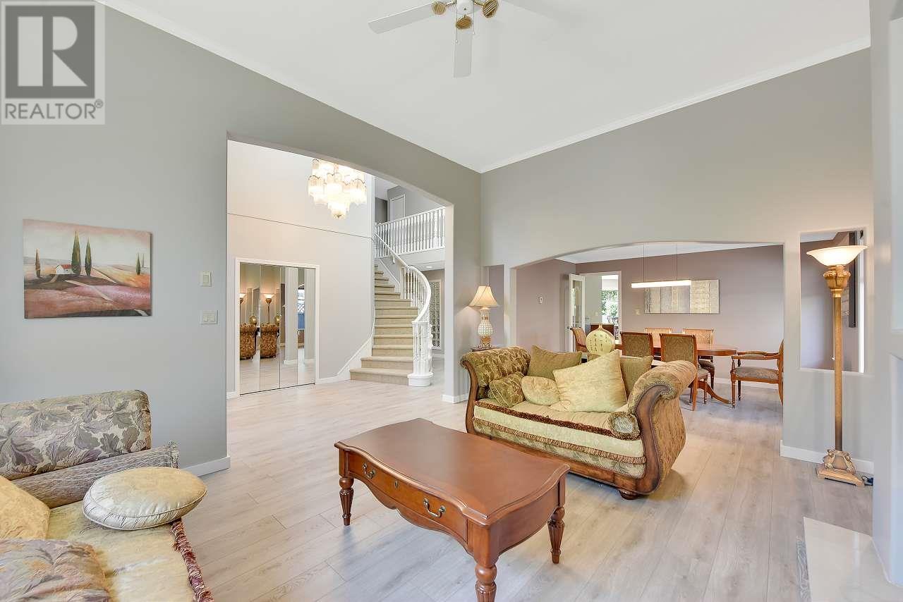 Listing Picture 8 of 40 : 5600 CORNWALL DRIVE, Richmond / 烈治文 - 魯藝地產 Yvonne Lu Group - MLS Medallion Club Member