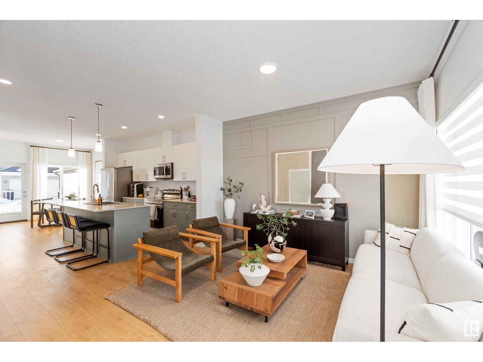 Property at 849 Cy Becker DR NW image 3