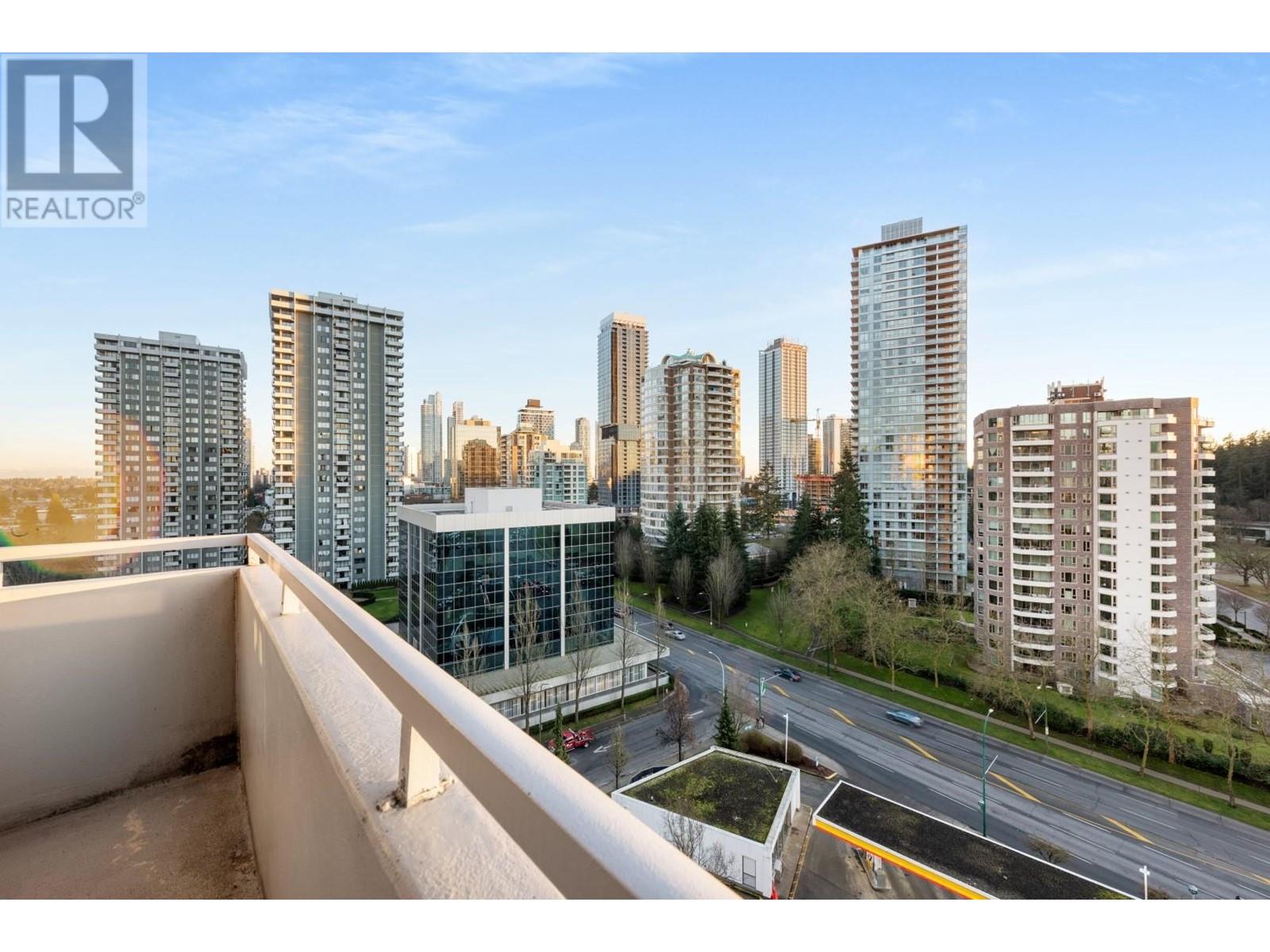 Listing Picture 18 of 20 : 1506 5645 BARKER AVENUE, Burnaby / 本拿比 - 魯藝地產 Yvonne Lu Group - MLS Medallion Club Member