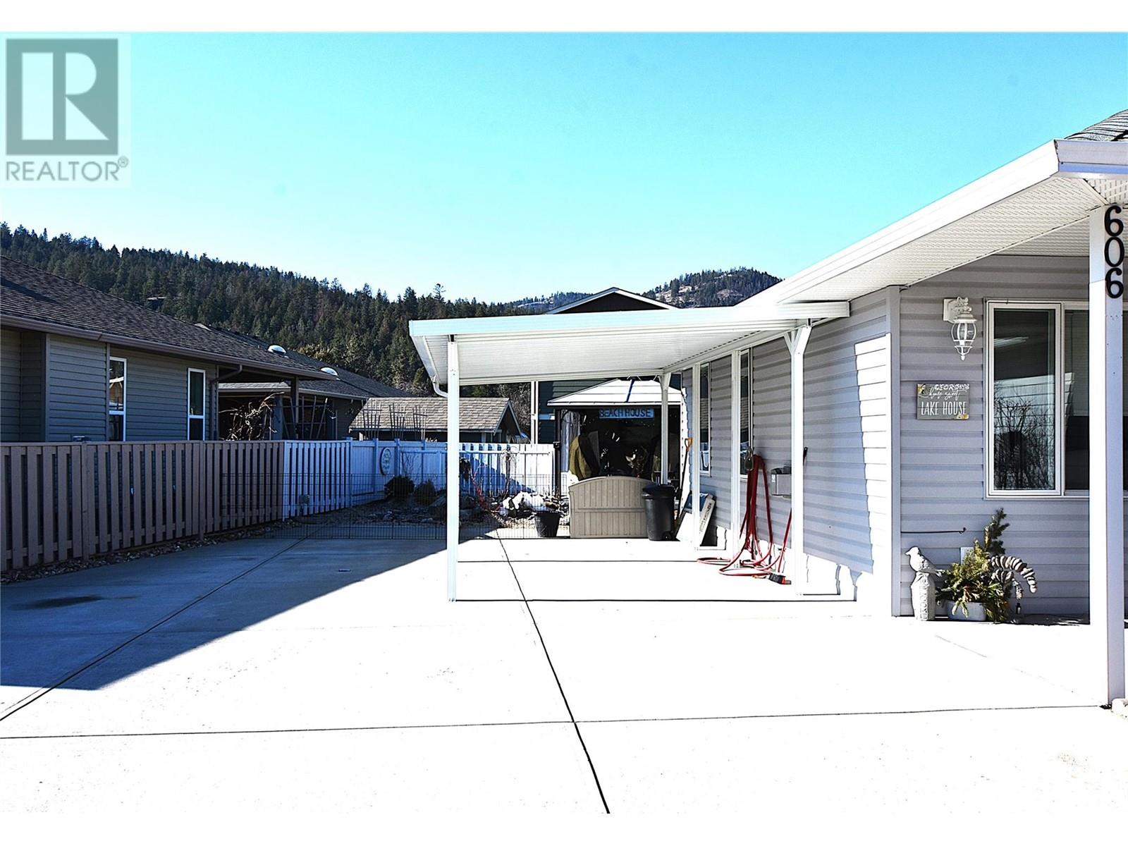 Property at 606 Nighthawk Avenue image 4